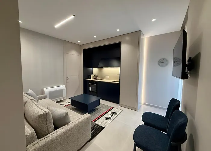 Center Sav Blavus * Tirana