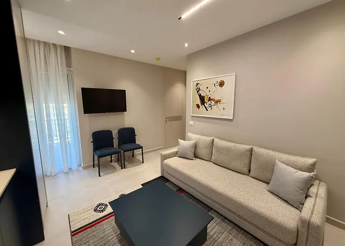 Center Sav Blavus Apartman Tirana
