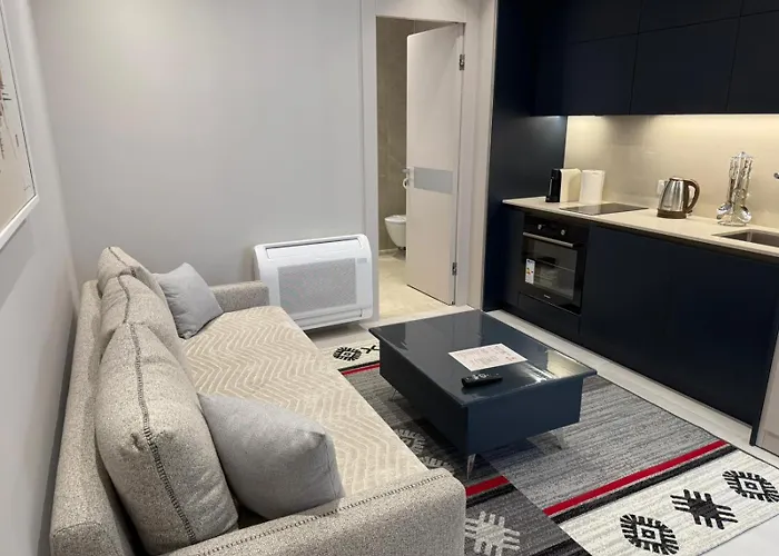 Center Sav Blavus * Tirana