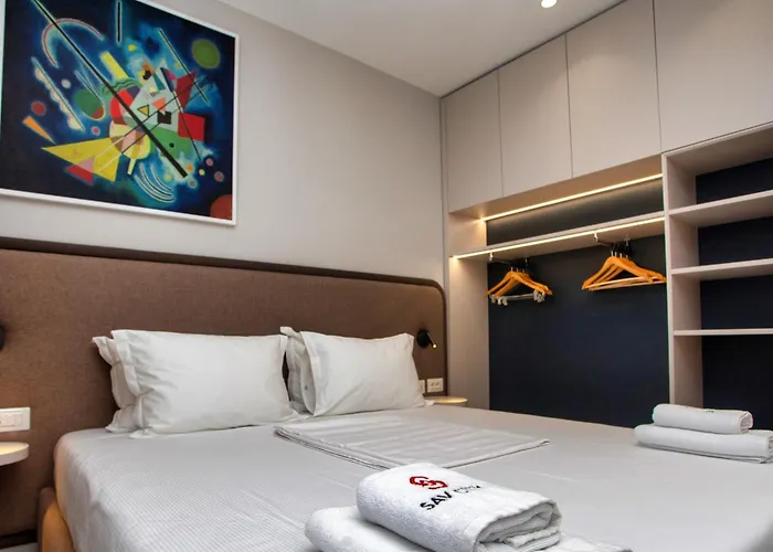 Center Sav Blavus Tirana